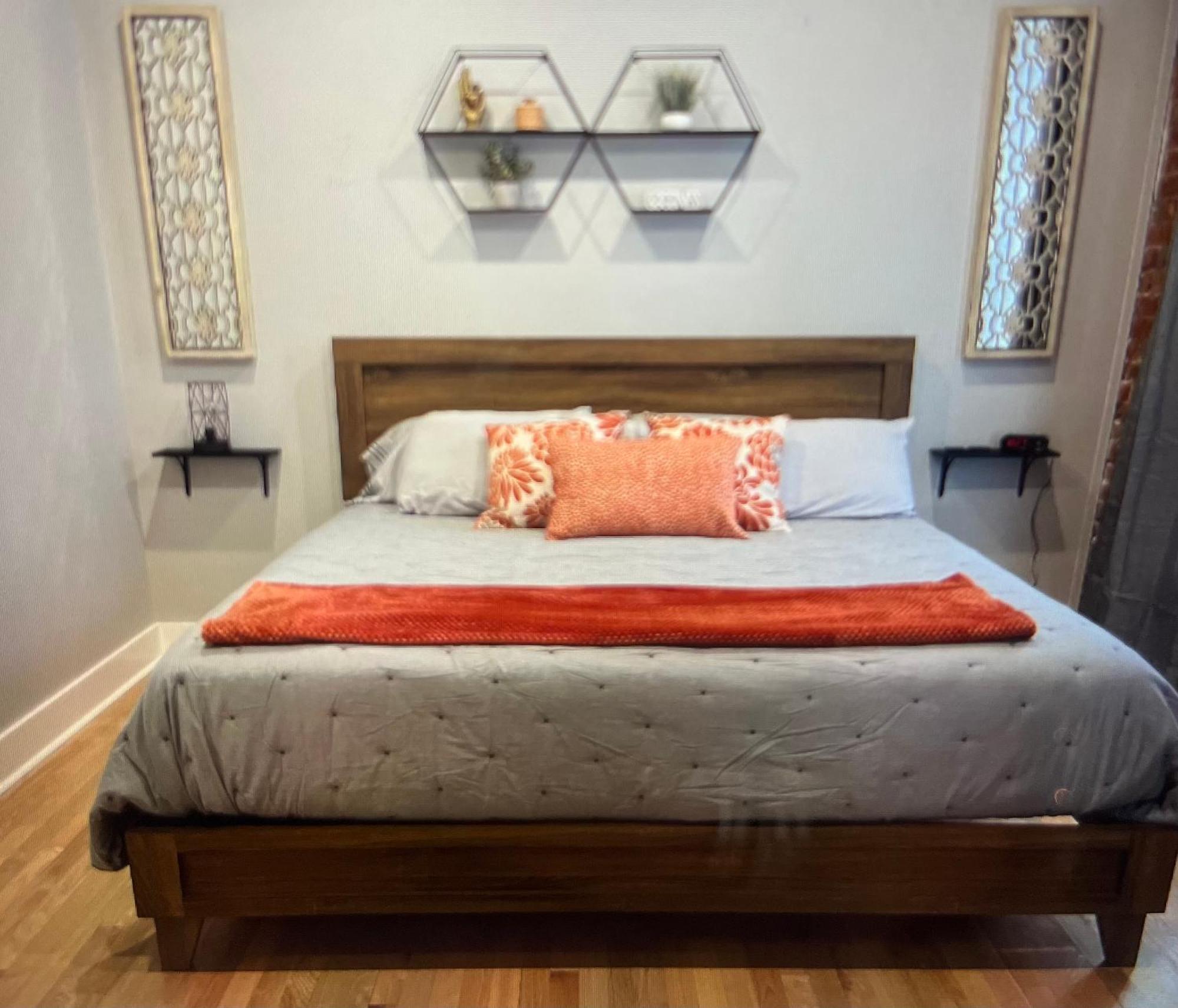 Brickhouse Loft - A Boutique Hotel Martinsville Dış mekan fotoğraf